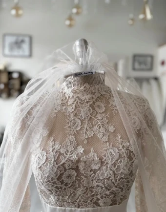 The English Reins with Snaffle Bit Cathedral #5 thumbnail