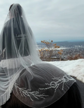 The Equestrian Signature with Pearls Waltz #0 default thumbnail