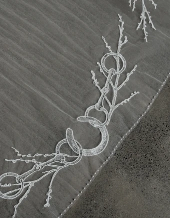 The Equestrian Signature with Pearls Waltz #8 thumbnail