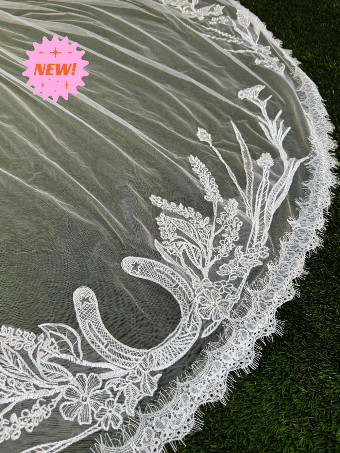 The Horseshoe Wildflower with Lace #0 default thumbnail
