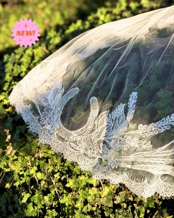 The Fingertip Horseshoe Wildflower with Lace #0 default thumbnail